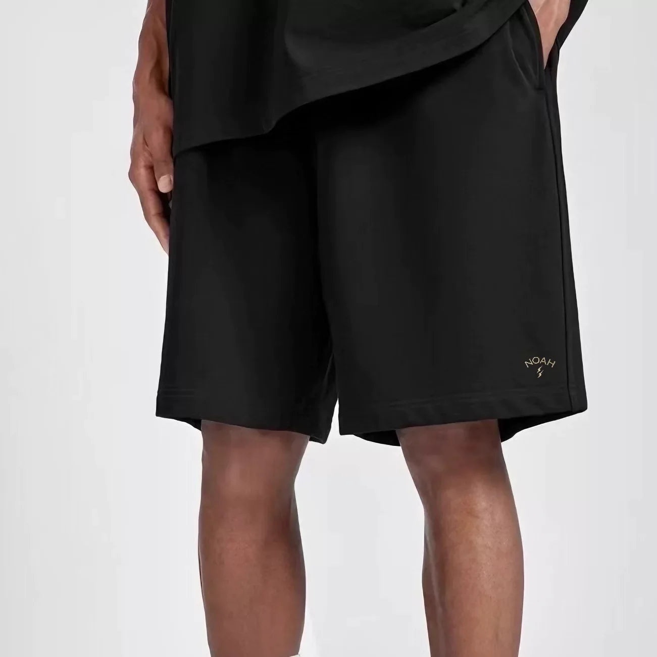 NOAH MARS Lightning Embroidery Thin Cool Five Quarter Knit Shorts for Men Couple