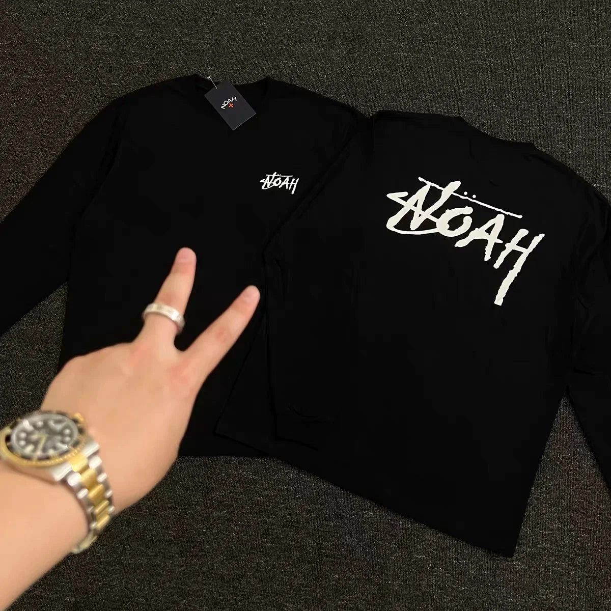 NOAH Front & Back Calligraphy Print Heavy Cotton Unisex Long Sleeve Tee