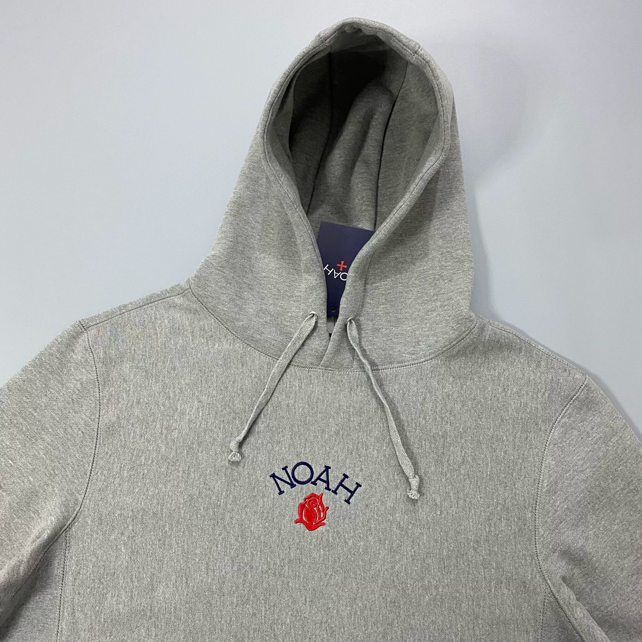 NOAH MARS Men Loose Thread Splice Hoodie Tiny Rose Embroidery American Style