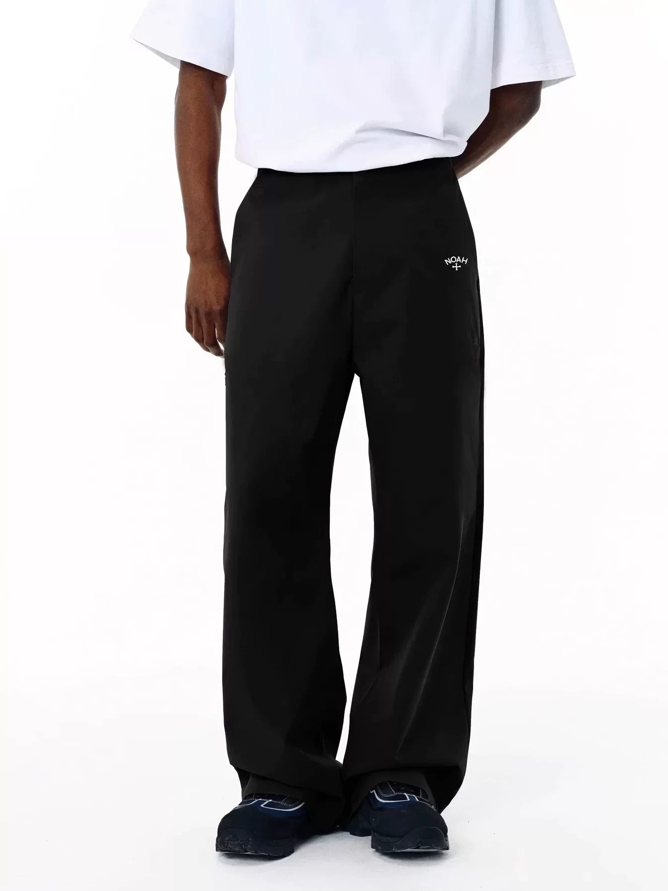 NOAH MARS Paper Touch Windproof Curved Pants Cross Embroidery