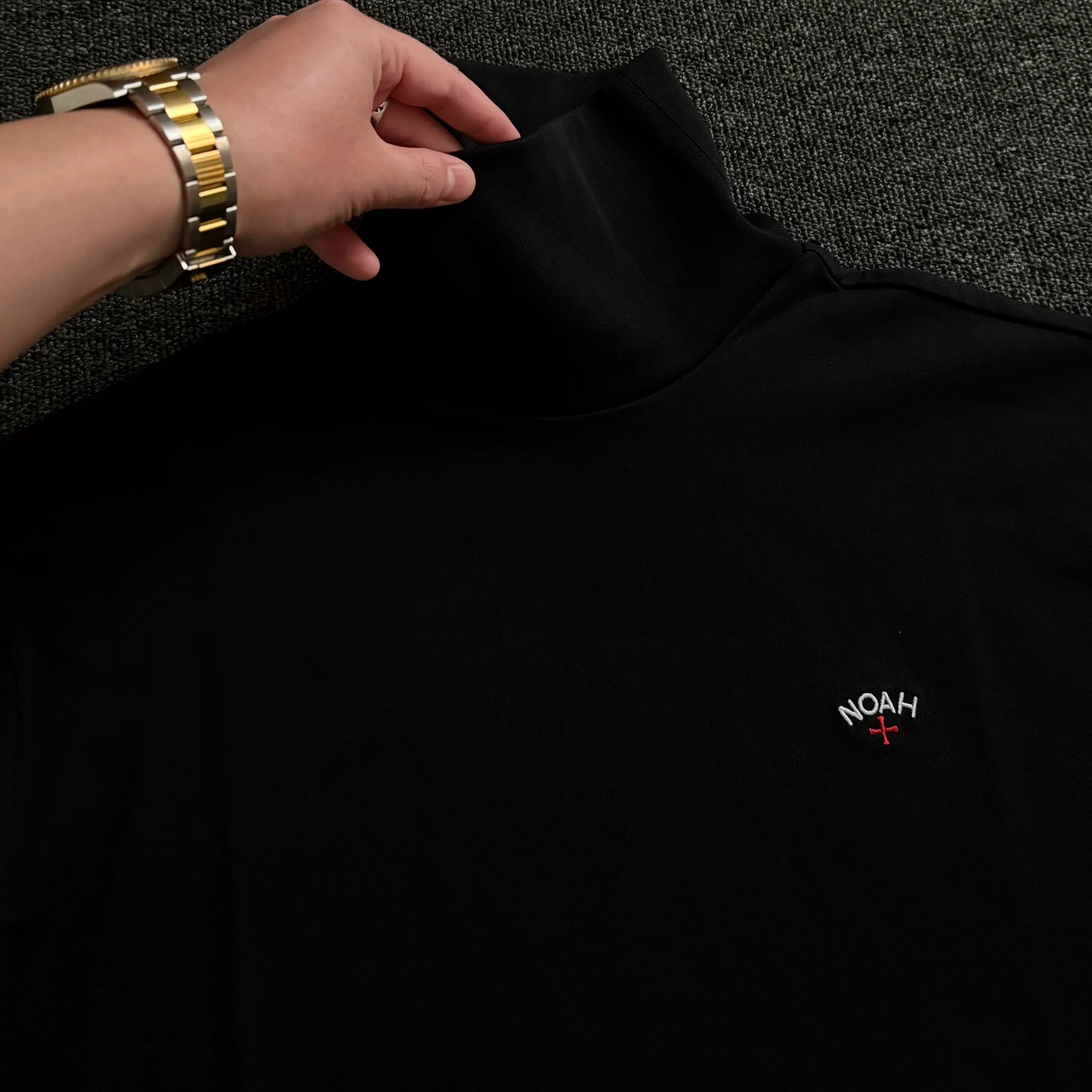 NOAH MARS Men Mock Neck Warm Base Long Sleeve Tee Chest Cross Embroidery Logo